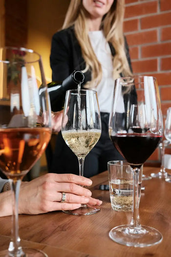 Does Alcohol-Free Wine Taste Like Real Wine? No&Low Drinks
